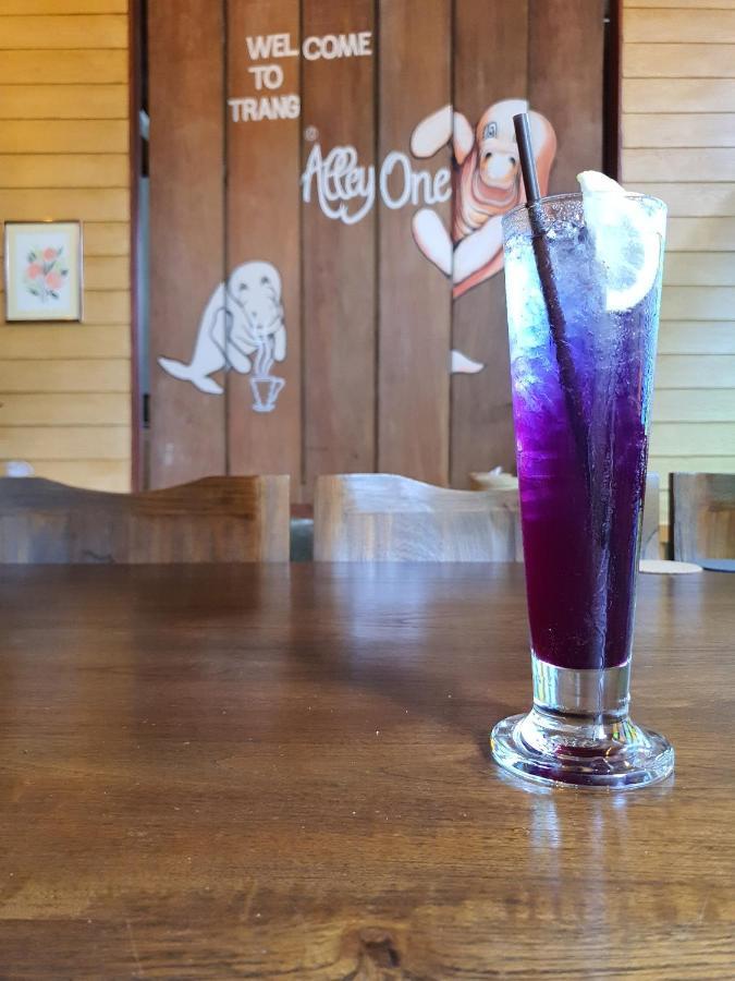 BanSoi 1&Alley One Cafe Trang Extérieur photo